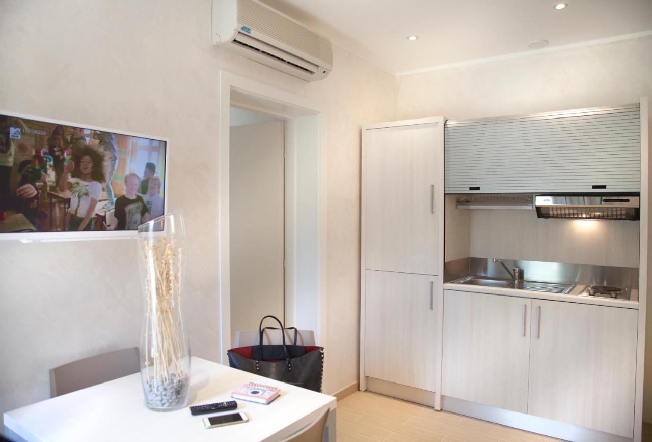 Marina Beach Aparthotel Rimini Exterior photo